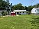 29 N Roslyn, Westmont, IL 60559