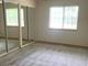 1073 Foxworth, Lombard, IL 60148