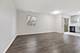27 N Victoria Unit H, Streamwood, IL 60107