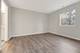 27 N Victoria Unit H, Streamwood, IL 60107
