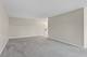 460 Raintree Unit 2N, Glen Ellyn, IL 60137