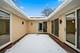 2372 Salceda, Northbrook, IL 60062