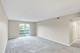 8025 Woodglen Unit 309, Downers Grove, IL 60516