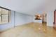 525 W Hawthorne Unit 206, Chicago, IL 60657