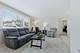 222 Washington Unit 105, Oak Park, IL 60302