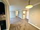 298 Maplewood Unit D2, Schaumburg, IL 60193