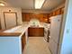801 N Mclean Unit 330, Elgin, IL 60123