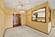 6755 N Milwaukee Unit 303, Niles, IL 60714