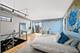 17 N Loomis Unit 4D, Chicago, IL 60607