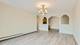 8936 N Parkside Unit 311, Des Plaines, IL 60016