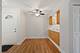 1975 Kenilworth Unit B, Hoffman Estates, IL 60169