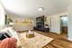 2205 Country Knoll, Elgin, IL 60123