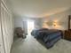 660 Versailles Unit F, Elk Grove Village, IL 60007
