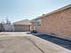 51 W Rozanne, Addison, IL 60101