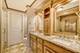 10 E Burlington Unit 3B, Riverside, IL 60546