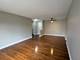 8816 N Western Unit 2F, Des Plaines, IL 60016