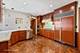220 E Walton Unit 9W, Chicago, IL 60611