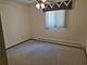 8 Hawthorne, Oswego, IL 60543