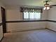 8 Hawthorne, Oswego, IL 60543