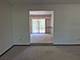 8 Hawthorne, Oswego, IL 60543