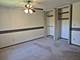 8 Hawthorne, Oswego, IL 60543