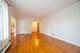 2430 W Greenleaf Unit 1, Chicago, IL 60645