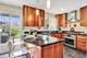 180 Crescent Knoll, Green Oaks, IL 60048