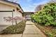 180 Crescent Knoll, Green Oaks, IL 60048
