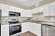 201 S Maple Unit 111, Oak Park, IL 60302