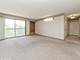 1800 Huntington Unit 409, Hoffman Estates, IL 60169
