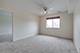 625 W Huntington Commons Unit 208, Mount Prospect, IL 60056