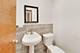 946 W Sheridan Unit 2, Chicago, IL 60613