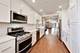 946 W Sheridan Unit 2, Chicago, IL 60613
