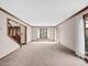 2S517 Danbury, Glen Ellyn, IL 60137
