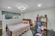 401 Greentree, Libertyville, IL 60048