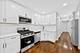 915 W Newport Unit 2, Chicago, IL 60657