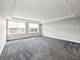 10 E Burlington Unit 2J, Riverside, IL 60546