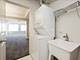 10 E Burlington Unit 2J, Riverside, IL 60546