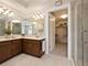 10 E Burlington Unit 2J, Riverside, IL 60546