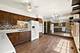 2806 N Dryden, Arlington Heights, IL 60004