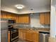 655 Perrie Unit 305, Elk Grove Village, IL 60007