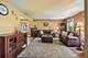 588 Kingston, Roselle, IL 60172