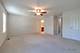790 Oak Hollow, Crystal Lake, IL 60014
