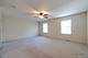 790 Oak Hollow, Crystal Lake, IL 60014