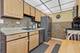 945 E Kenilworth Unit 423, Palatine, IL 60074