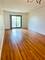 600 W Russell Unit 210, Barrington, IL 60010