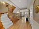 2048 Valor, Glenview, IL 60026