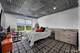 902 Huntington, Elk Grove Village, IL 60007