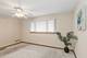 927 Gregory, Schaumburg, IL 60193