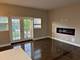 543 E 43rd Unit 2W, Chicago, IL 60653